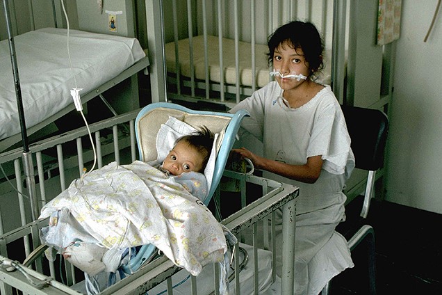 Child receiving palliative care